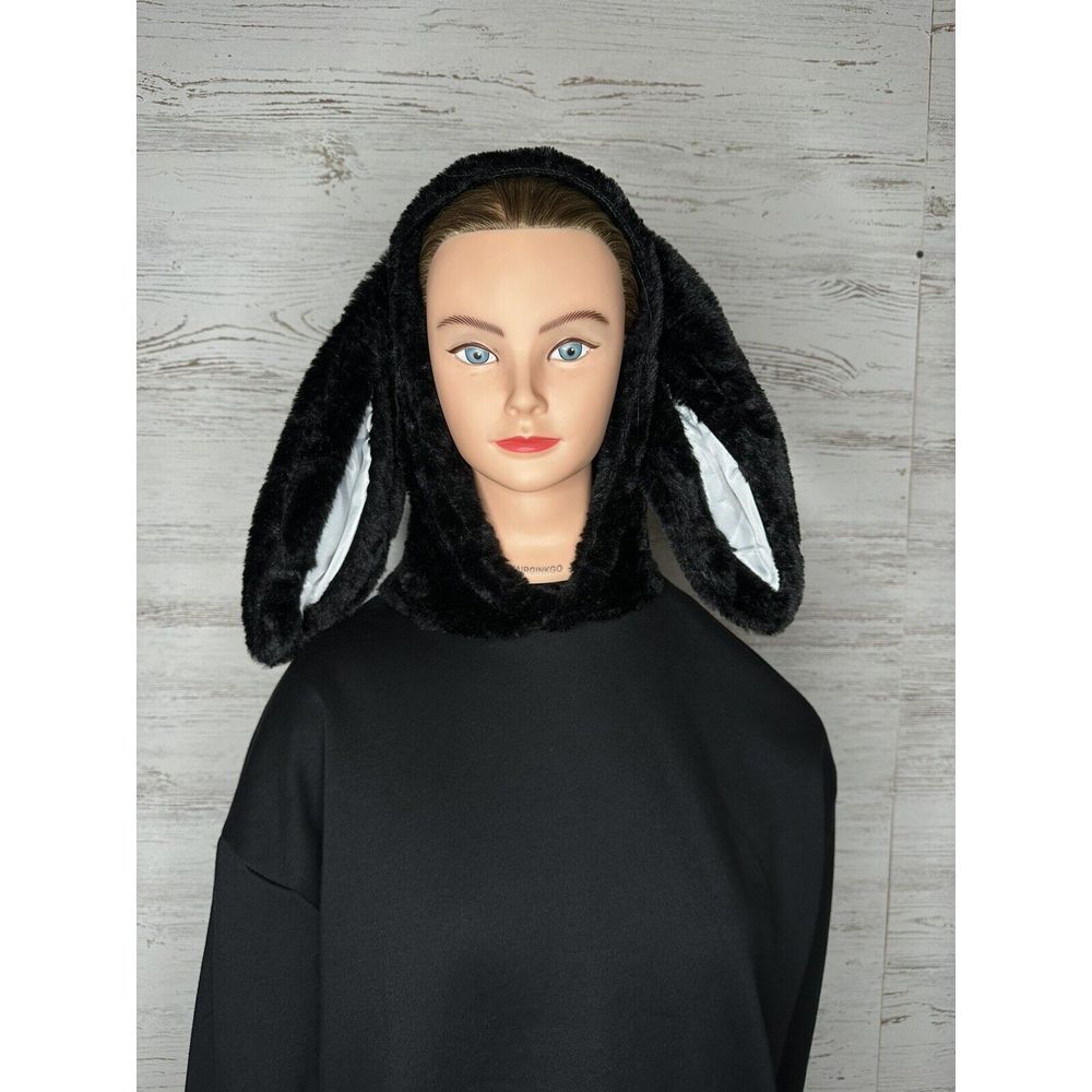 M.D. Modern Girl Black Hoodie With Plush Bunny Ears Size Large EUC Halloween‎